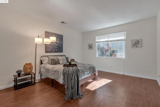 166 Rangewood Dr, Pittsburg, CA 94565