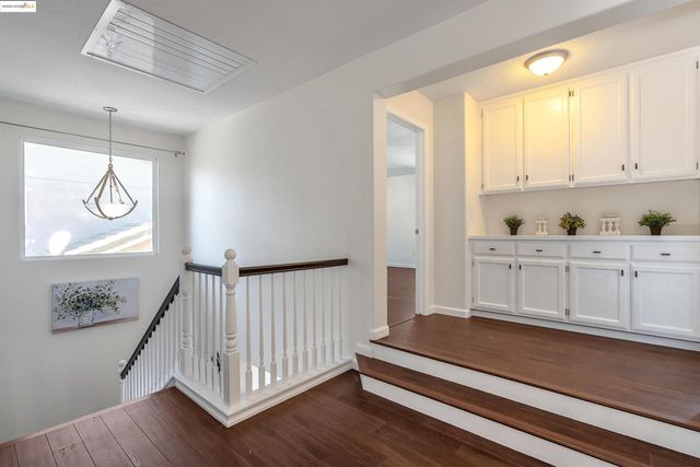 166 Rangewood Dr, Pittsburg, CA 94565