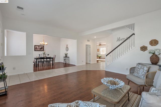 166 Rangewood Dr, Pittsburg, CA 94565