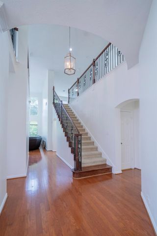 1415 Sue Barnett Drive, Houston, TX 77018