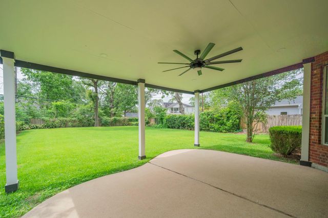 1415 Sue Barnett Drive, Houston, TX 77018