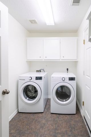 1415 Sue Barnett Drive, Houston, TX 77018