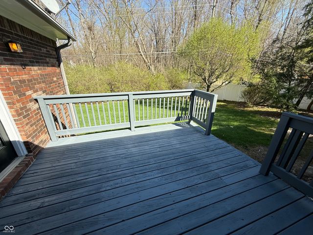 1348 Secretariat Lane, Indianapolis, IN 46217