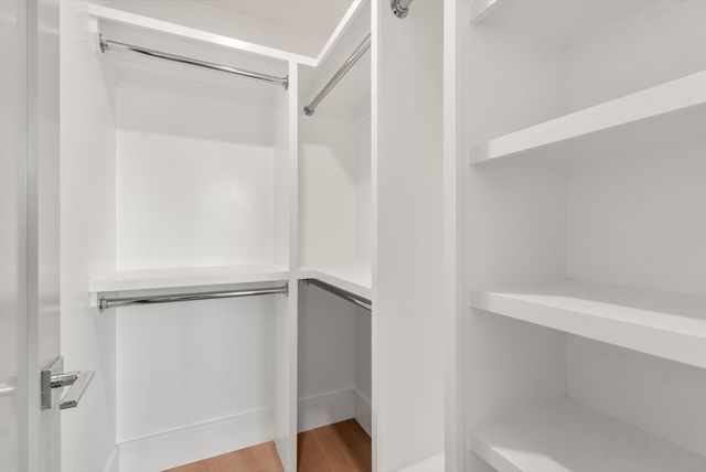 527 East 7th Street 5, Boston, MA 02127