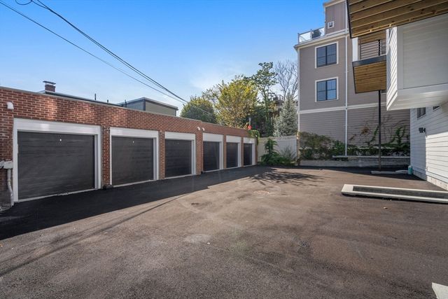 527 East 7th Street 5, Boston, MA 02127