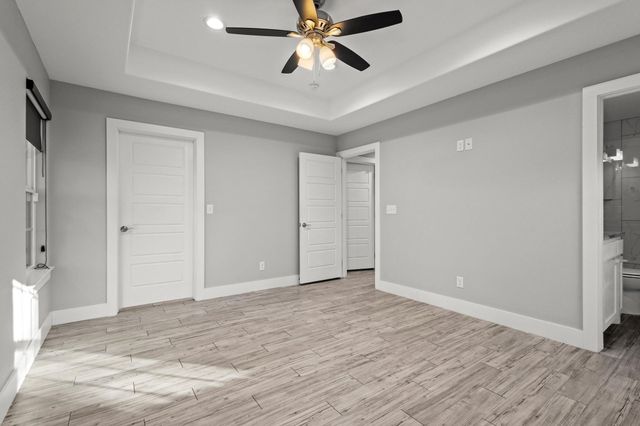 1319 W Gandy Street, Denison, TX 75020