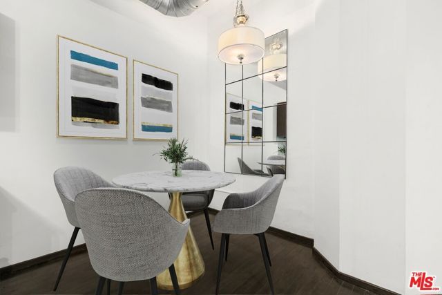 1645 Vine Street 301, Los Angeles, CA 90028