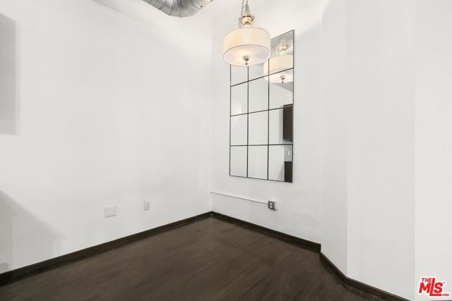 1645 Vine Street 301, Los Angeles, CA 90028