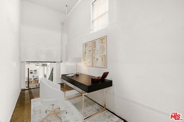 1645 Vine Street 301, Los Angeles, CA 90028