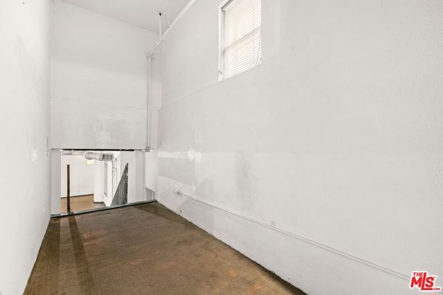 1645 Vine Street 301, Los Angeles, CA 90028