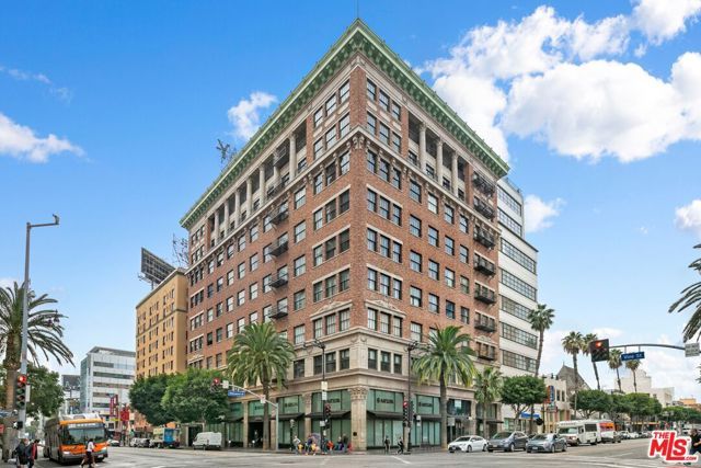 1645 Vine Street 301, Los Angeles, CA 90028