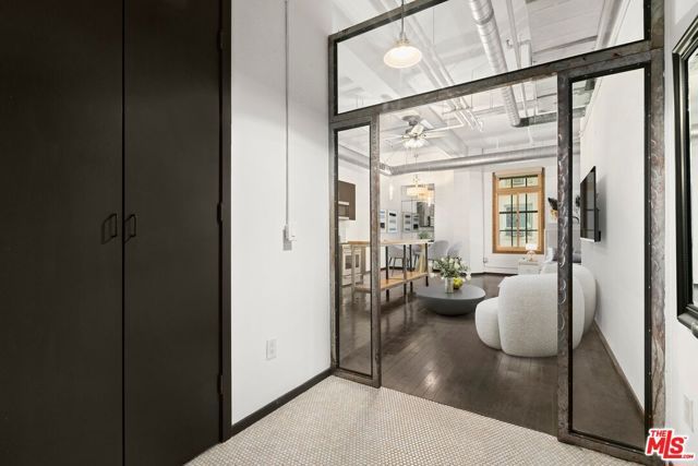 1645 Vine Street 301, Los Angeles, CA 90028