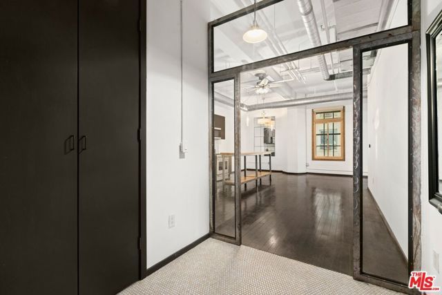 1645 Vine Street 301, Los Angeles, CA 90028