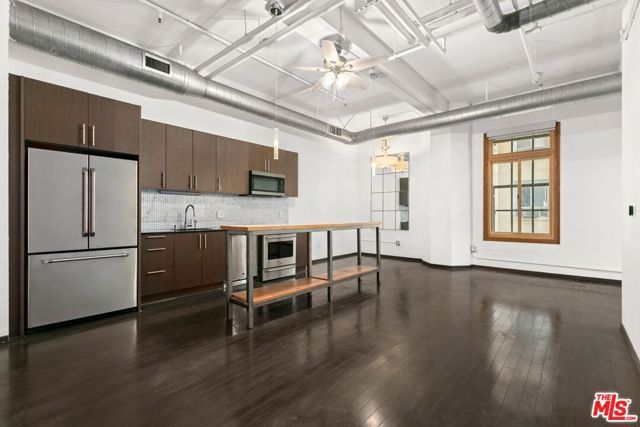 1645 Vine Street 301, Los Angeles, CA 90028