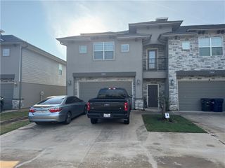 3529 Summerway Drive, College Station, TX 77845