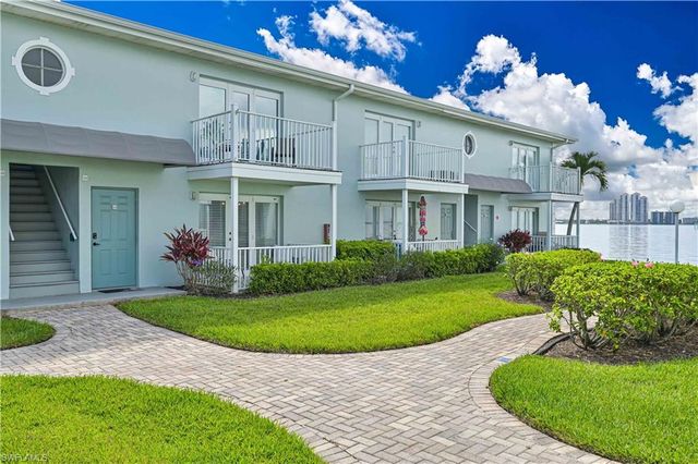 3332 N Key DR 2, North Fort Myers, FL 33903