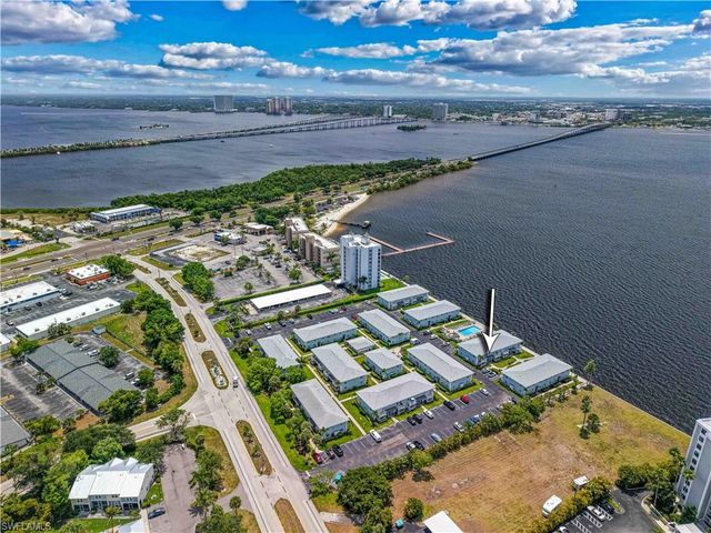 3332 N Key DR 2, North Fort Myers, FL 33903