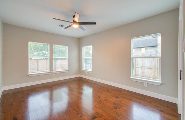 3222 Berry Street, Houston, TX 77004