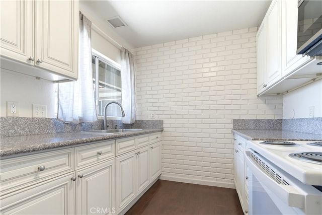 1067 S Citron, Anaheim, CA 92805