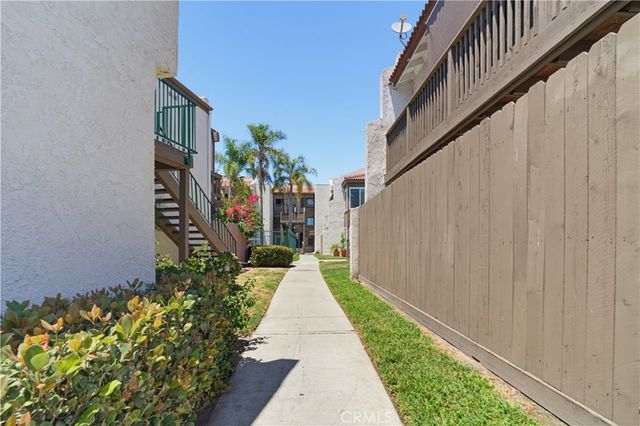 1067 S Citron, Anaheim, CA 92805