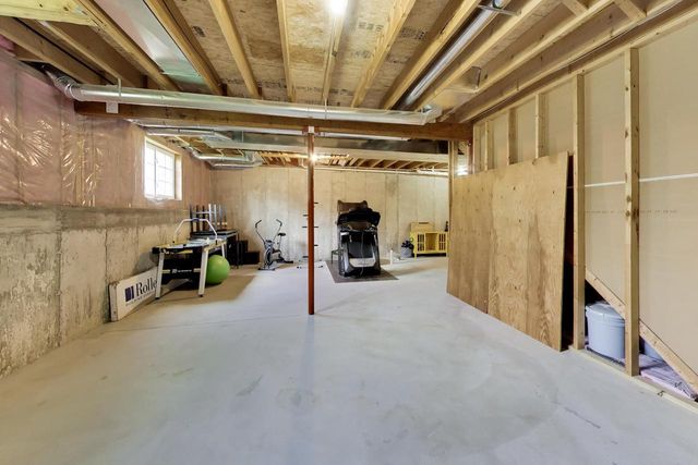 N2392 Mildred STREET, Delavan, WI 53115