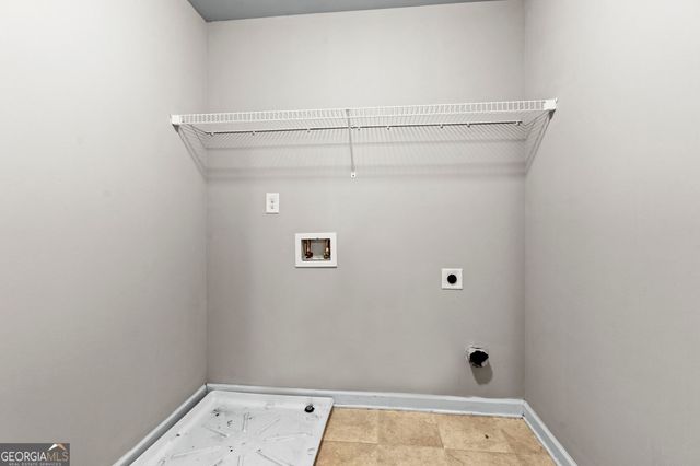 184 Amelia Drive, Byron, GA 31008