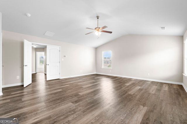 184 Amelia Drive, Byron, GA 31008