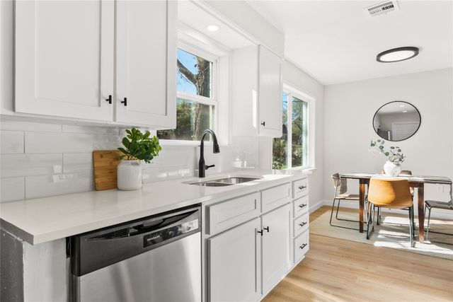 919 Fairway Road, Woodway, TX 76712