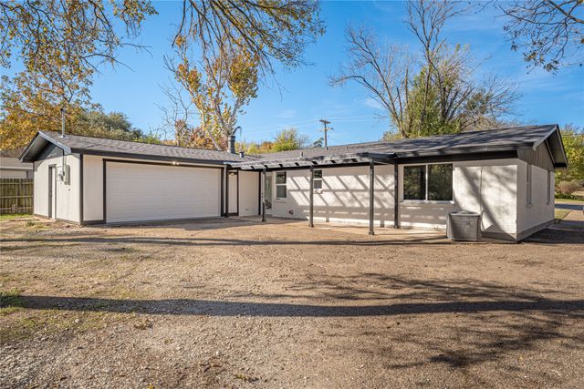 919 Fairway Road, Woodway, TX 76712