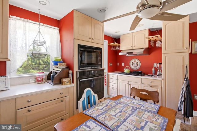 5 SANDY COVE, Long Beach Township, NJ 08008