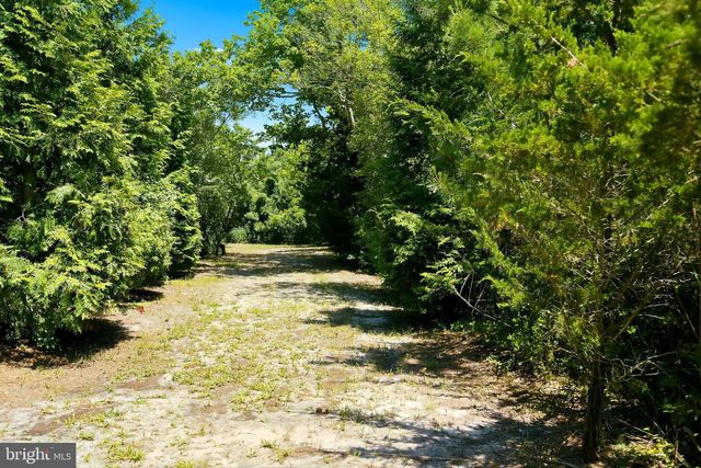 5 SANDY COVE, Long Beach Township, NJ 08008