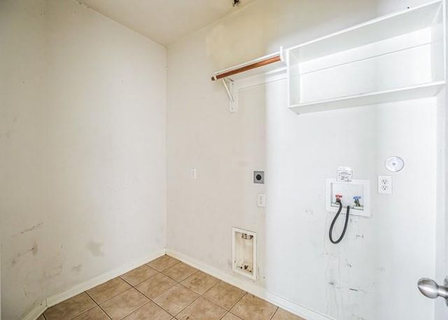 21823 Hannover Village Drive, Spring, TX 77388