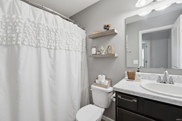2695 Glastonbury Way, Lafayette, IN 47909