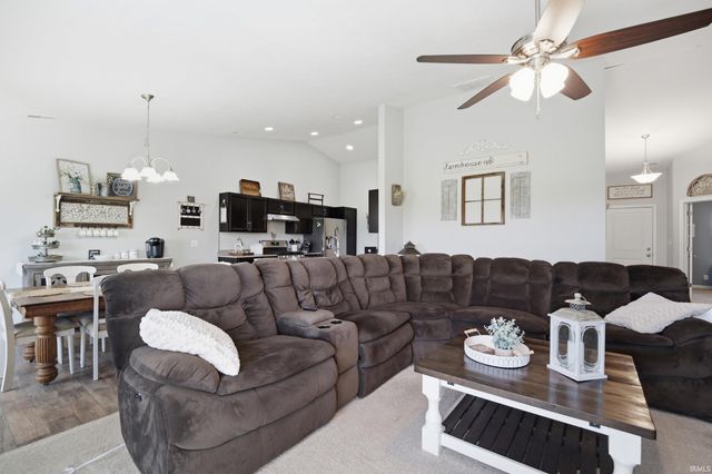 2695 Glastonbury Way, Lafayette, IN 47909
