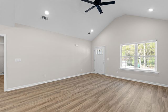 631 Clary Street, Thomson, GA 30824