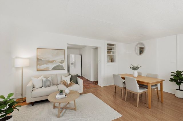 1012 21st Street NW, Albuquerque, NM 87104