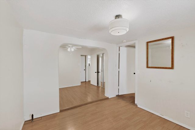 1012 21st Street NW, Albuquerque, NM 87104