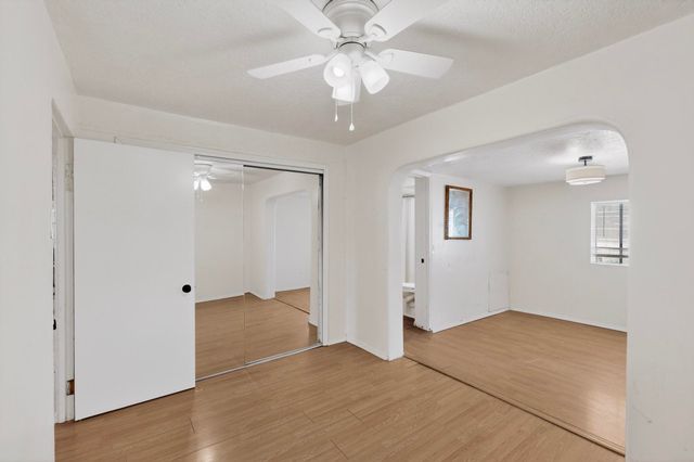 1012 21st Street NW, Albuquerque, NM 87104