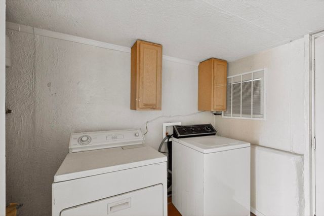 1012 21st Street NW, Albuquerque, NM 87104