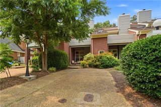 351 Pender CT, Norfolk, VA 23517