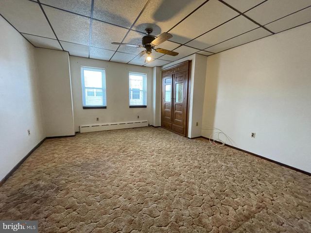 331 ROSEBERRY ST, Philadelphia, PA 19148