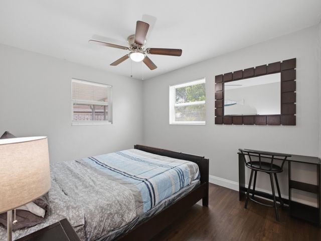 226 E Gateway Boulevard, Boynton Beach, FL 33435