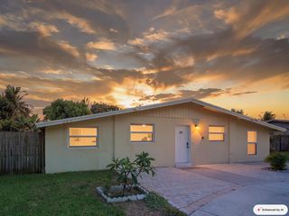 226 E Gateway Boulevard, Boynton Beach, FL 33435