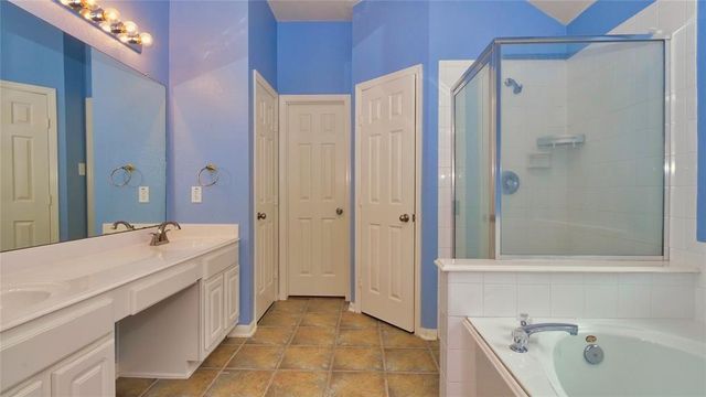 10235 Riderdale Park Lane, Houston, TX 77070