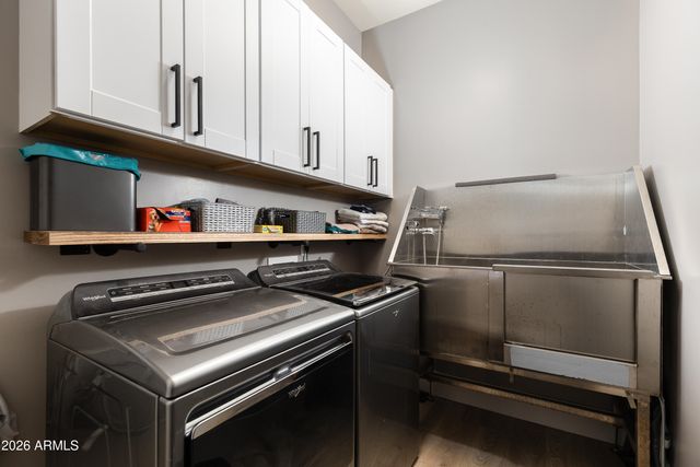 25803 N 8TH Avenue, Phoenix, AZ 85085