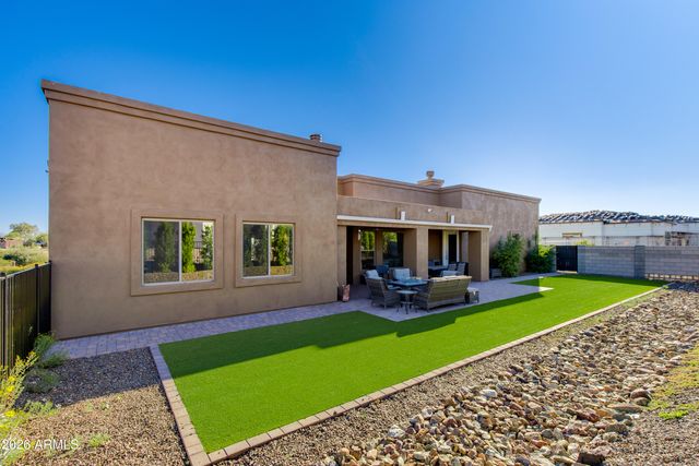 25803 N 8TH Avenue, Phoenix, AZ 85085