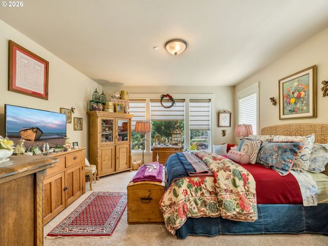 5295 DRUMMOND Dr, Gearhart, OR 97138