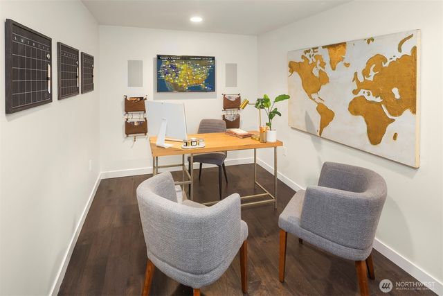 2834 Fairview Avenue E, Seattle, WA 98102
