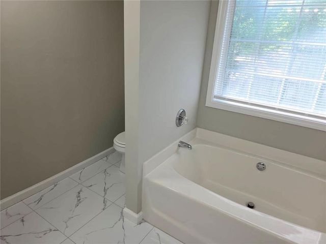 2710 Kayla Court, Atlanta, GA 30349