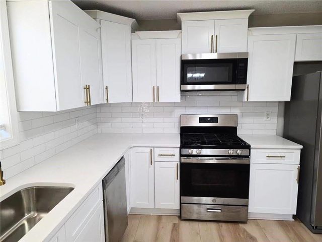 2710 Kayla Court, Atlanta, GA 30349